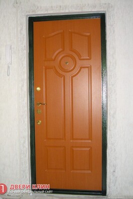 Входная дверь с МДФ панелью изнутри