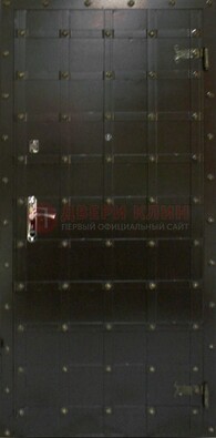 Офисная дверь с ковкой и порошковым покрытием ДК-6 в Сертолово