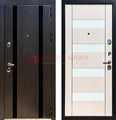 Черная железная дверь с МДФ и декоративными вставками ДМ-157 в Сертолово
