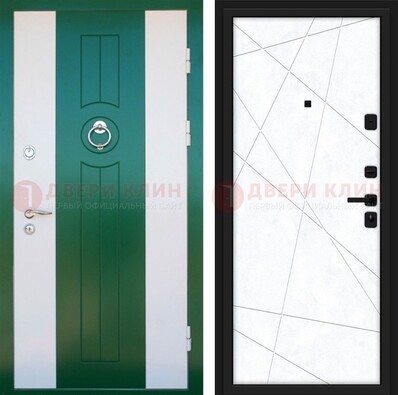 Зеленая железная дверь с панелями МДФ ДМ-369 в Сертолово