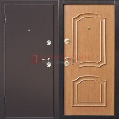 Темная железная дверь с порошковым покрытием ДП-10 в Сертолово