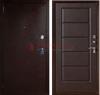 Темная входная дверь с порошковым окрасом ДП-113 в Сертолово