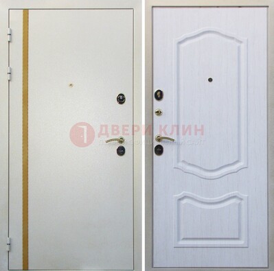 Белая входная дверь с порошковым напылением ДП-136 в Сертолово
