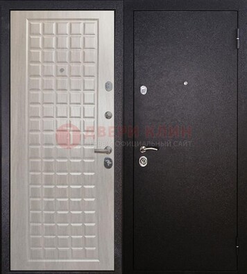 Черная входная дверь с порошковым покрытием ДП-206 в Сертолово