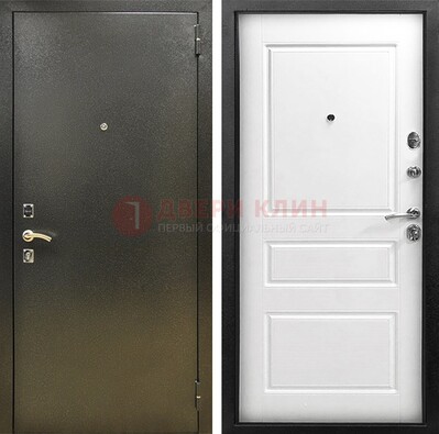 Входная дверь Темное серебро с порошковым напылением и белой МДФ ДП-272 в Сертолово