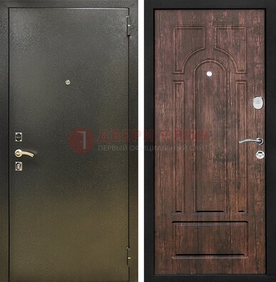 Темно-серая металлическая дверь с порошковым покрытием и МДФ коричневая ДП-292 в Сертолово
