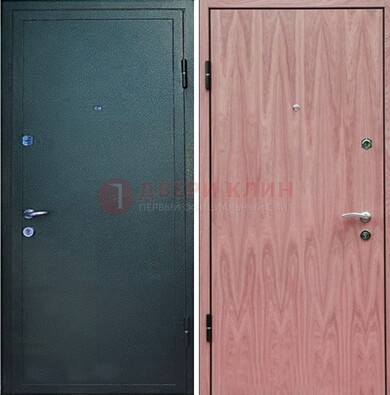 Черная входная дверь с порошковым покрытием ДП-32 в Сертолово
