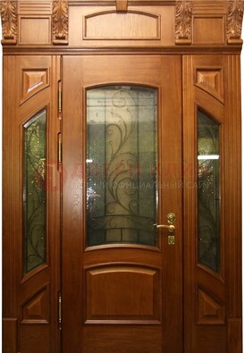 Парадная дверь со стеклянными вставками и ковкой ДПР-36 для дома в Сертолово
