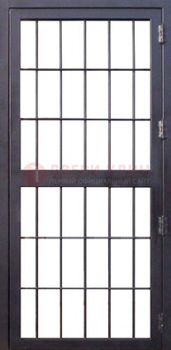 Темная стальная решетчатая дверь ДР-34 в Сертолово