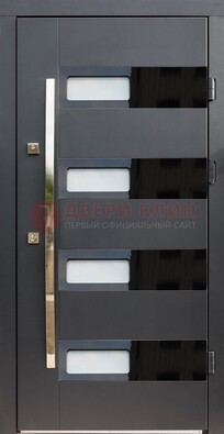 Черная стальная дверь МДФ хайтек со стеклом ДС-16 в Сертолово