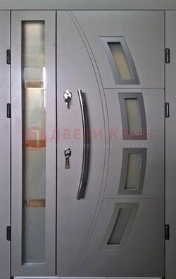 Серая железная дверь для дома со стеклом ДС-17 в Сертолово