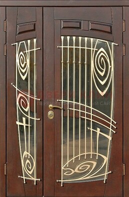 Коричневая железная дверь с большим стеклом и ковкой ДСК-203 в Сертолово