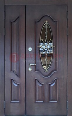 Темная металлическая дверь Винорит со стеклом и ковкой ДСК-239 в Сертолово
