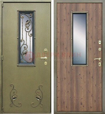 Офисная железная дверь со стеклом и ковкой ДСК-44 в Сертолово