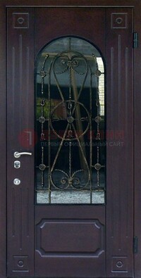 Стальная дверь со стеклом и ковкой ДСК-80 в загородный дом в Сертолово