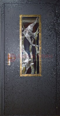 Металлическая дверь со стеклом и ковкой ДСК-82 для крыльца в Сертолово