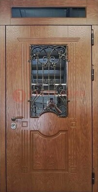 Металлическая входная дверь со стеклом и ковкой для дома ДСК-96 в Сертолово