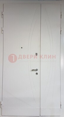 Белая тамбурная дверь ДТМ-31 в Сертолово