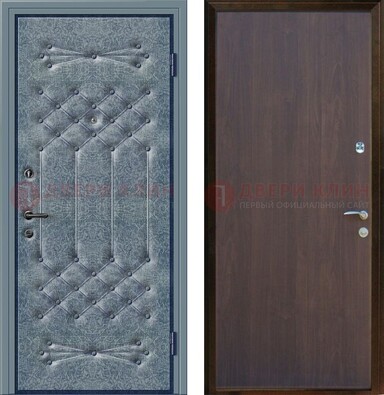 Серая металлическая дверь с винилискожей ДВ-35 в Сертолово