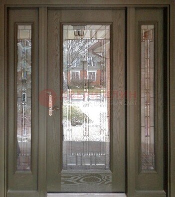 Коричневая стальная дверь с массивом дуба с витражом ВЖ-16 в Сертолово